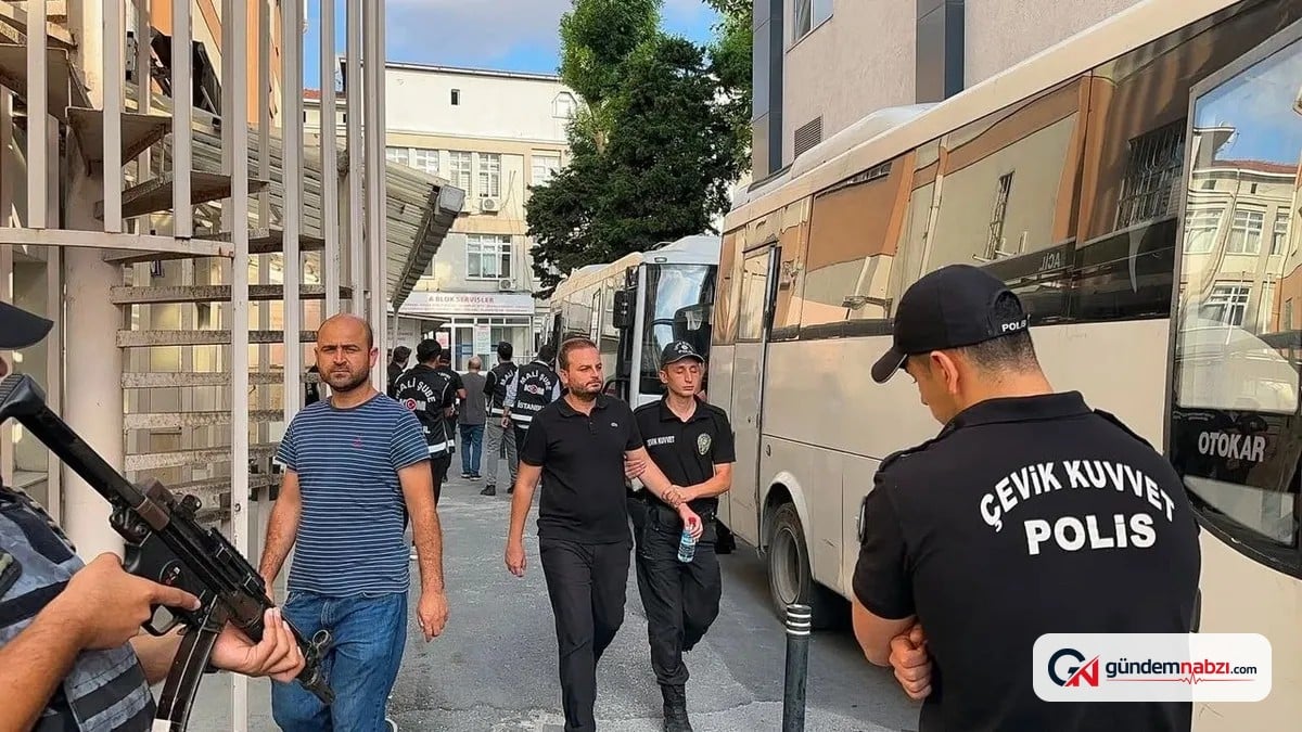 Kuşadası'ndaki rüşvet operasyonunda 16 şüpheli adliyeye sevk edildi