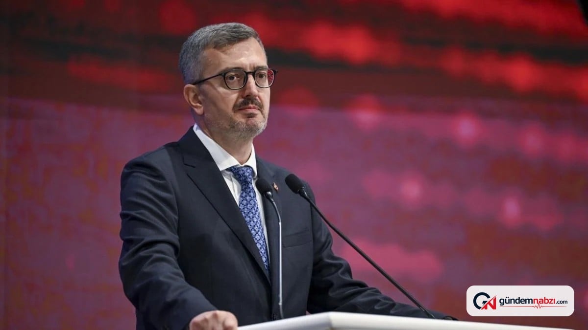 Burhanettin Duran, Erdoğan'a yönelik eleştirilere yanıt verdi