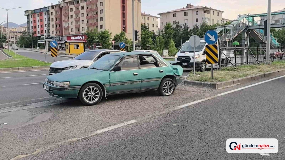 Erzurum'da zincirleme kaza: 3 yaralı