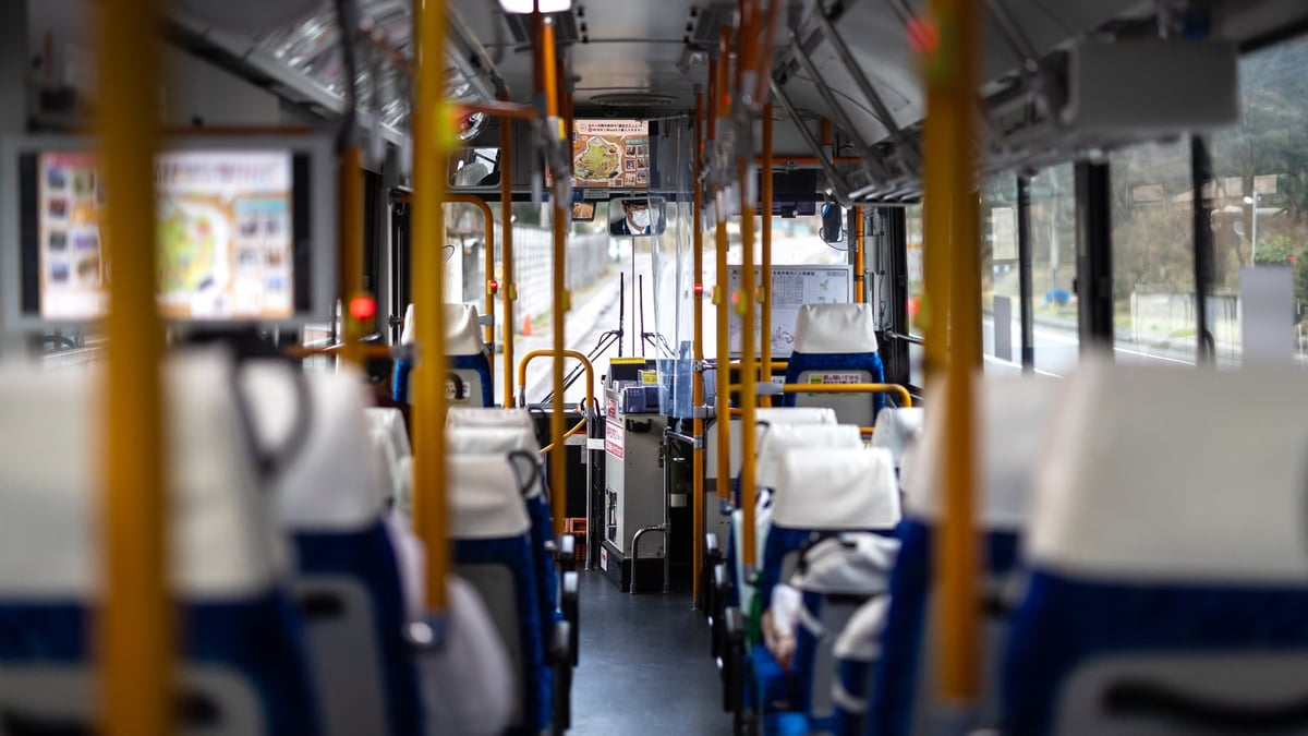 Otobüslerdeki ters koltukların nedeni anlaşıldı