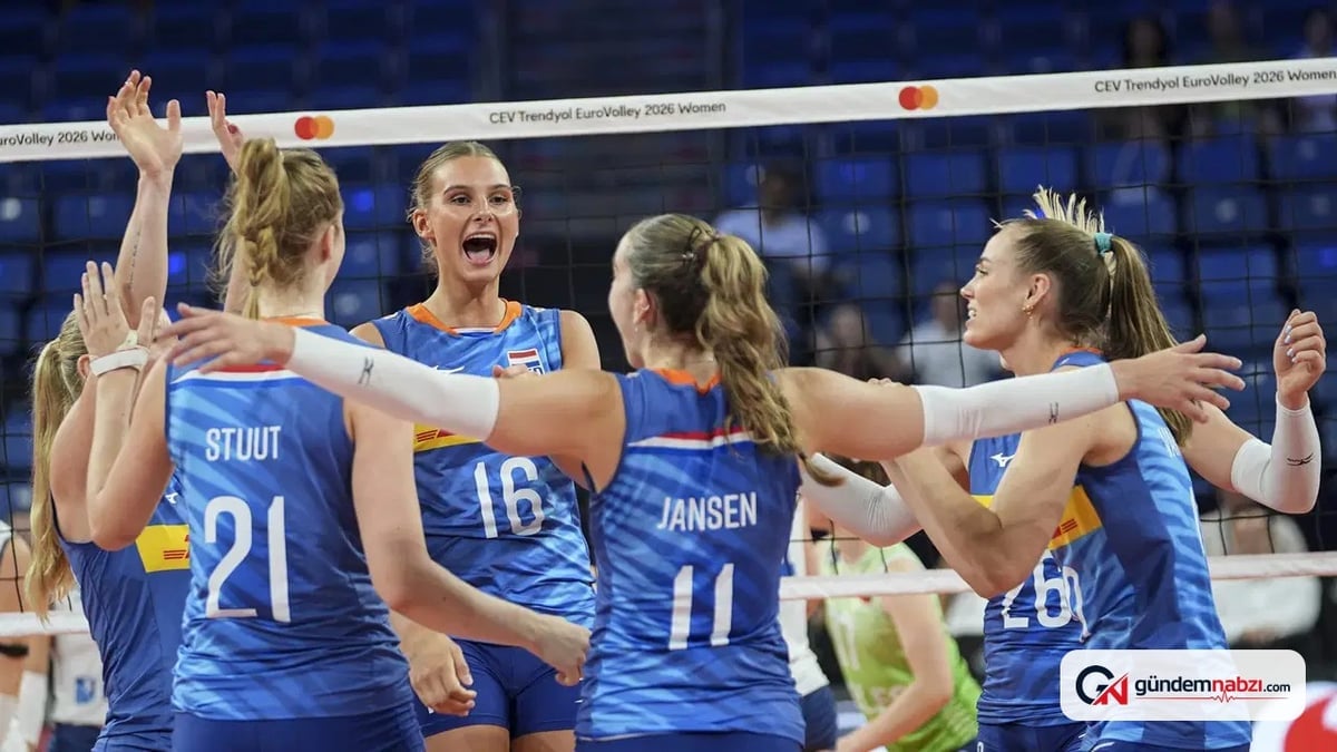 Hollanda ve İtalya çeyrek finale yükseldi