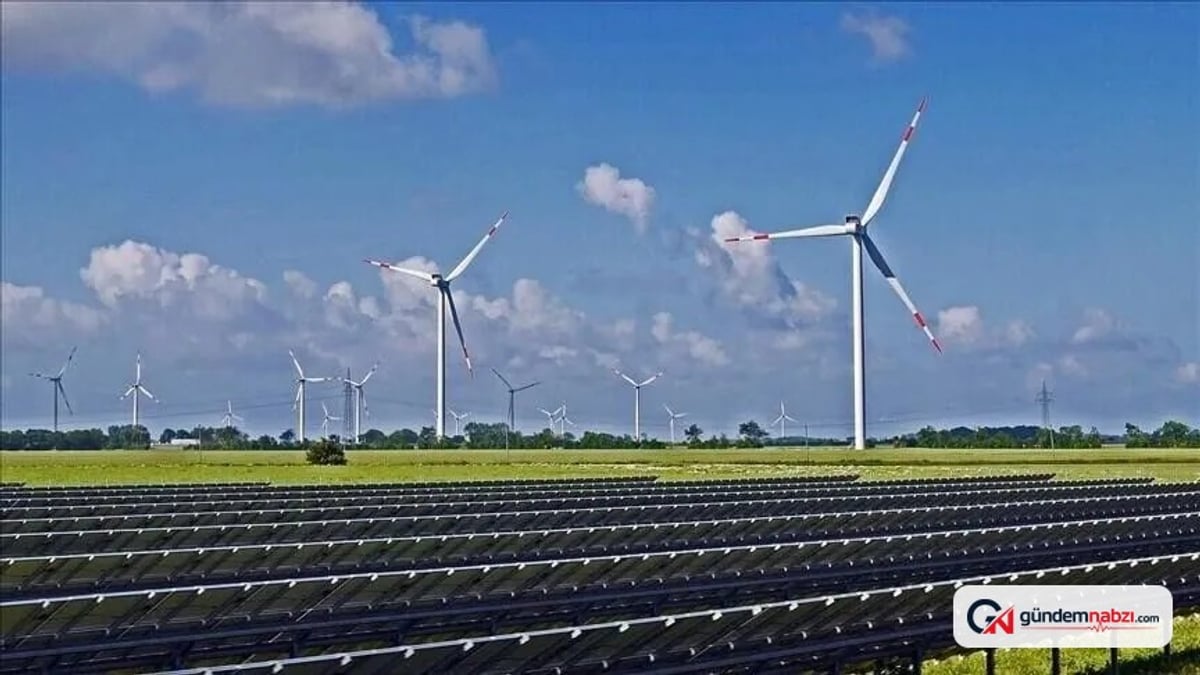Küresel batarya kapasitesi güneş enerjisini akşam saatlerine taşıyor