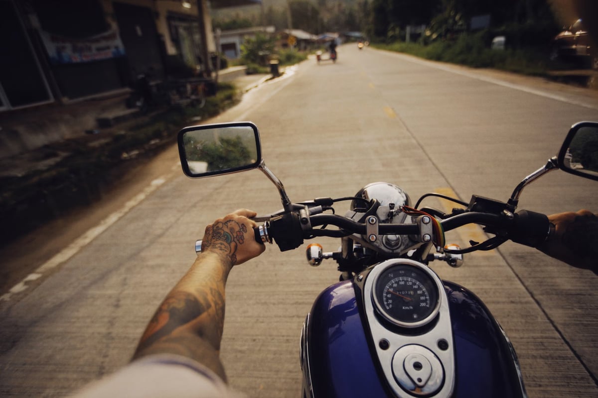 İznik'te çocuk motosiklet kazasında 2 kişi yaralandı