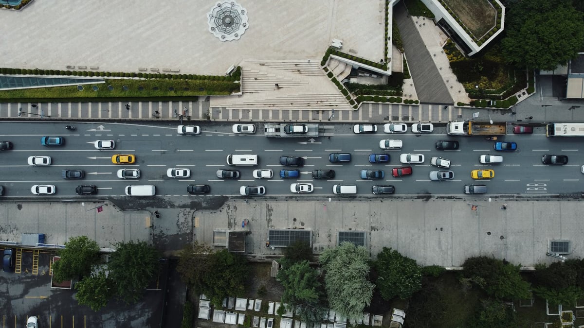 Adıyaman'da yol verme kavgası: Yolu kapatıp saldırdılar