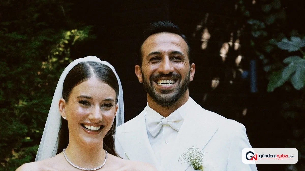 Beril Pozam ve Ersin Arıcı'dan bebek müjdesi