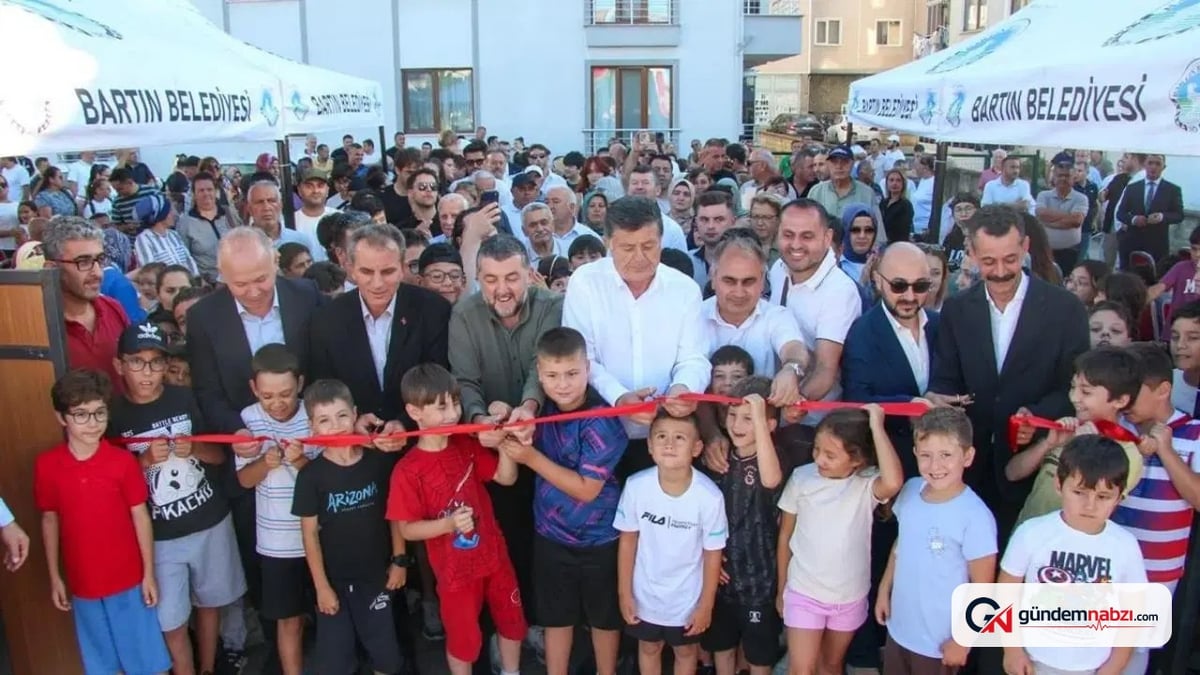 Bartın'da 150. yıl spor kompleksi törenle açıldı
