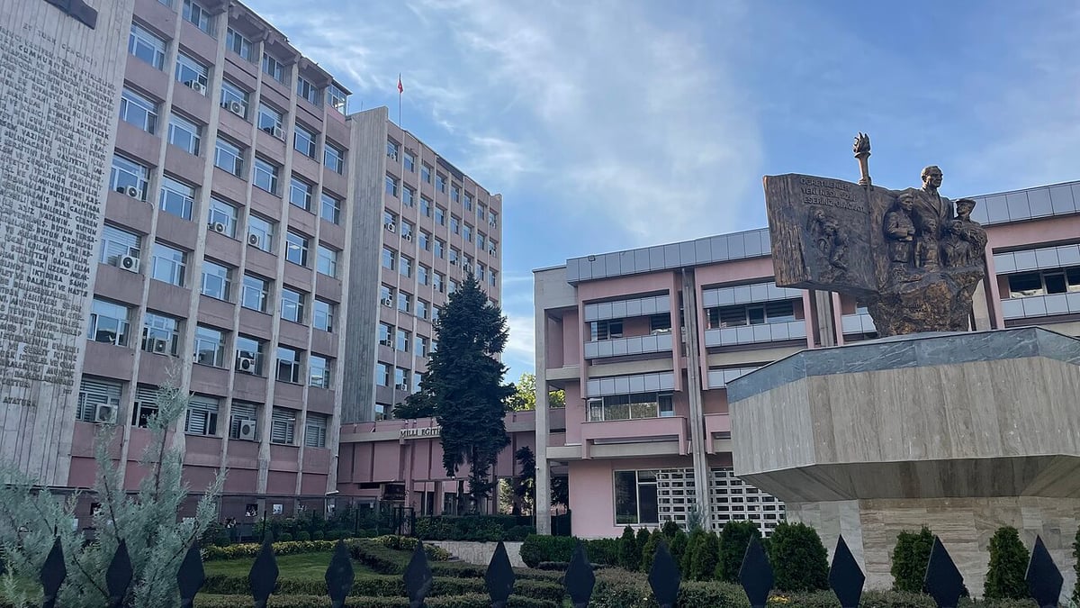 Milli Eğitim Bakanlığı müfredatına bisiklet ve e-skuter eğitimi giriyor