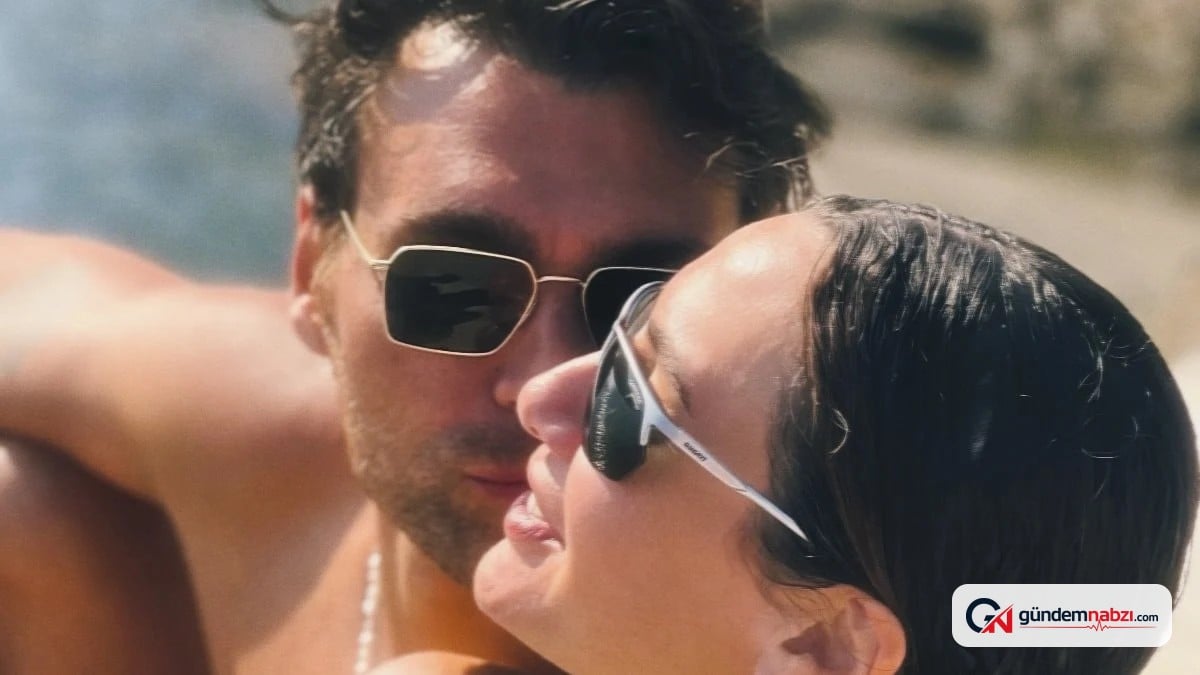 Birce Akalay ve Hakan Kurtaş'tan romantik tatil pozları