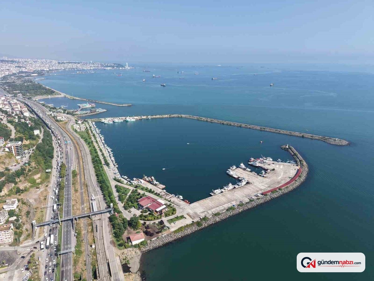 Samsun'da balıkçılar palamut umuduyla yeni sezona hazırlanıyor