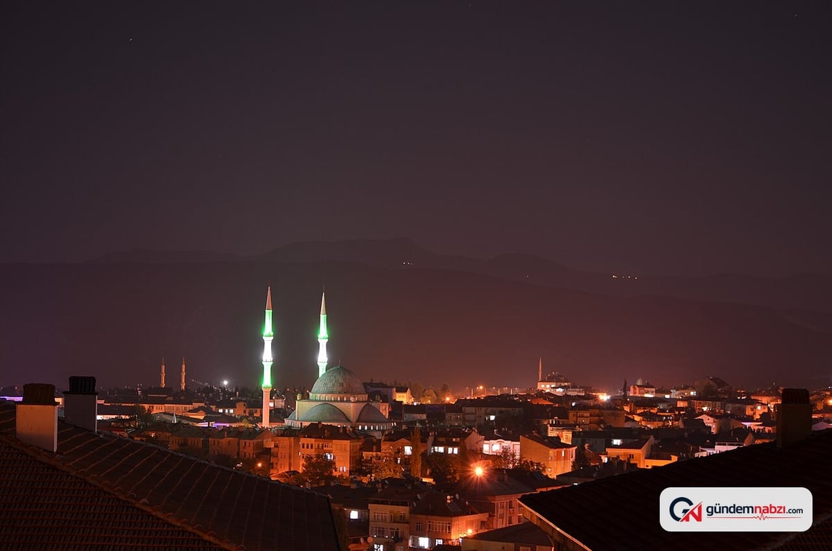 Samsun'da traktör römorkunun devrilmesi sonucu 1 kişi hayatını kaybetti, 7 kişi yaralandı