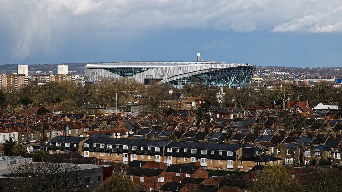 Tottenham, üç yeni forvet transferi için Savinho, Gakpo ve Marmoush'u düşünüyor