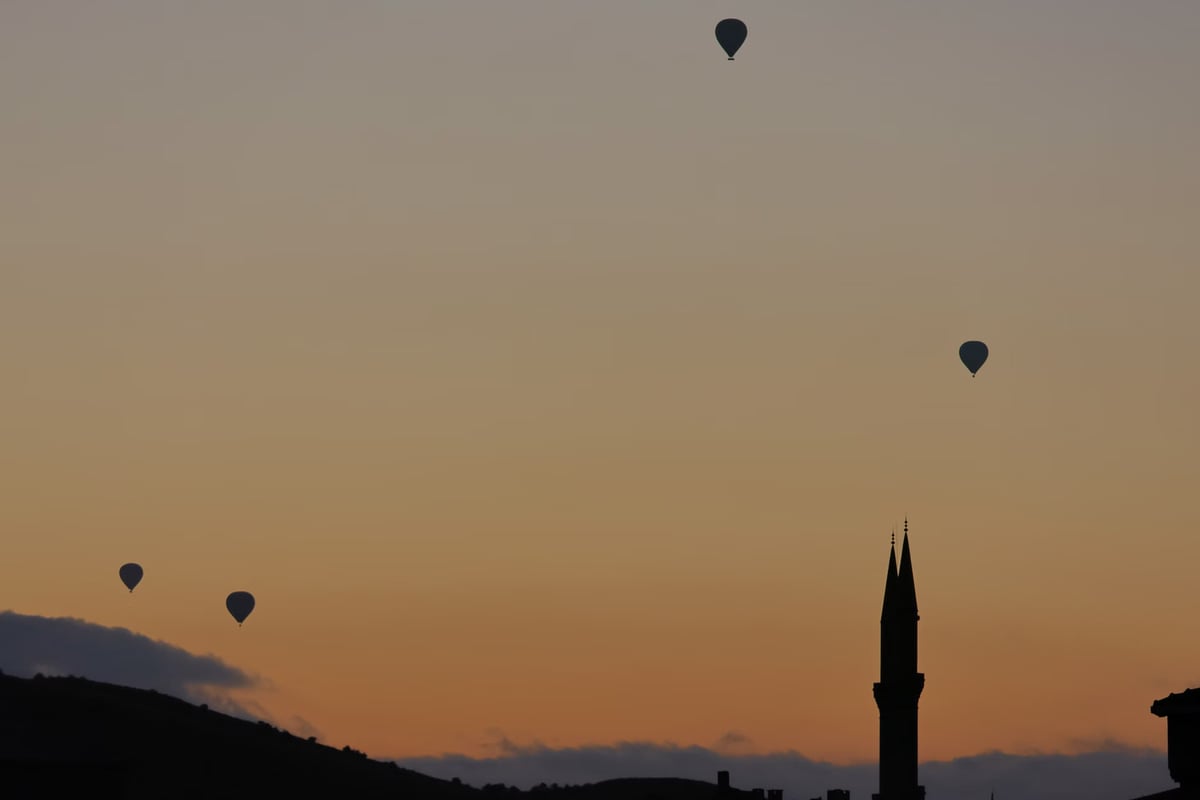 Isparta'da DMD hastası Görkem Efe için umut balonları bırakıldı