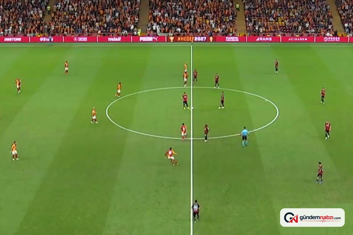 Galatasaray yedek kulübesinde hücumcu yer almadı