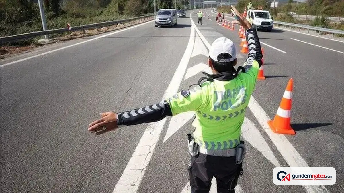 İstanbul'da Yenikapı çevresindeki bazı yollar trafiğe kapatıldı