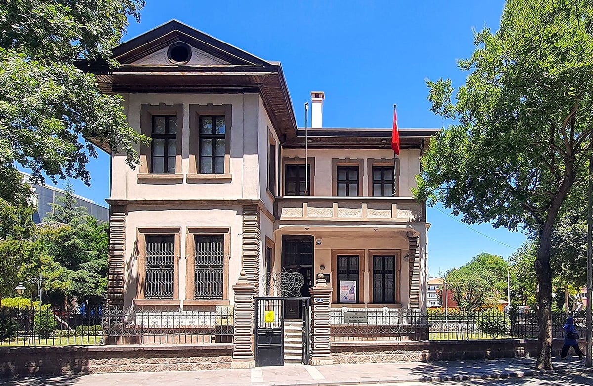 Konya'da Atatürk'ün ilk ziyaretinin 106. yıl dönümü kutlandı