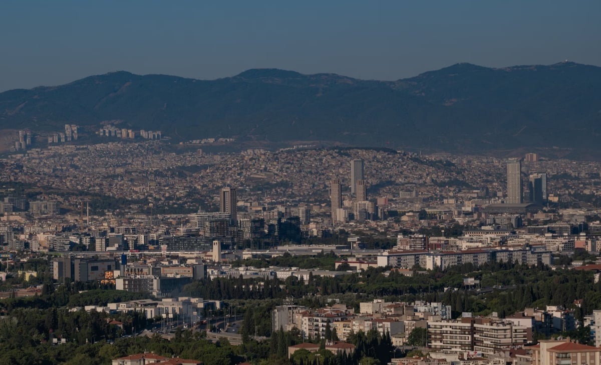 Yunan muhalefetinden Miçotakis'e Türkiye uyarısı