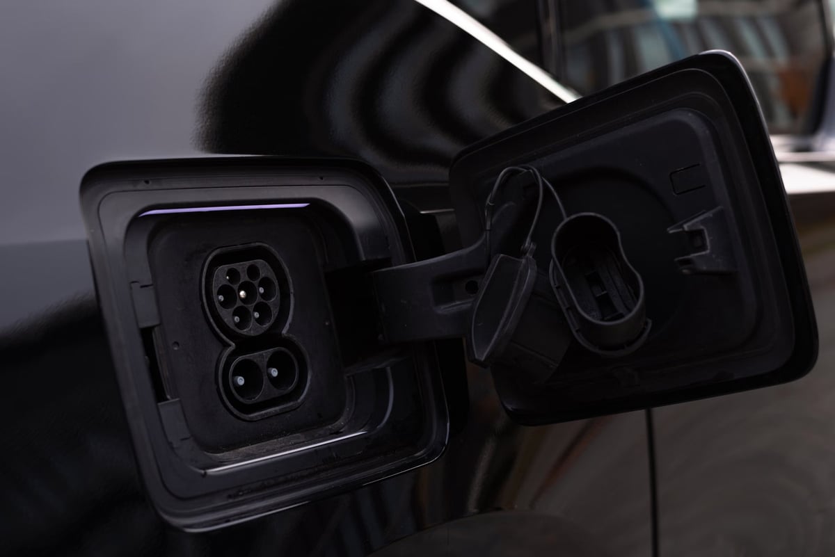 Çin'de rekor kıran Geely E2, Avrupa pazarına açıldı