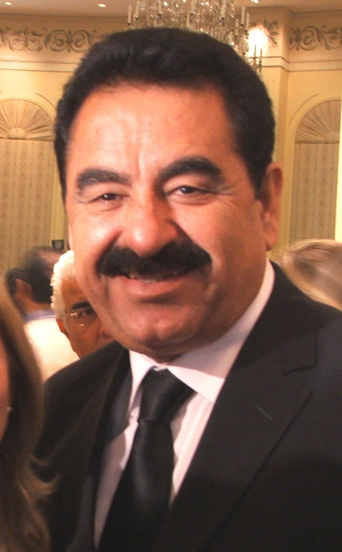 İbrahim Tatlıses ile oğlu Ahmet Tatlıses arasındaki gerilim sürüyor