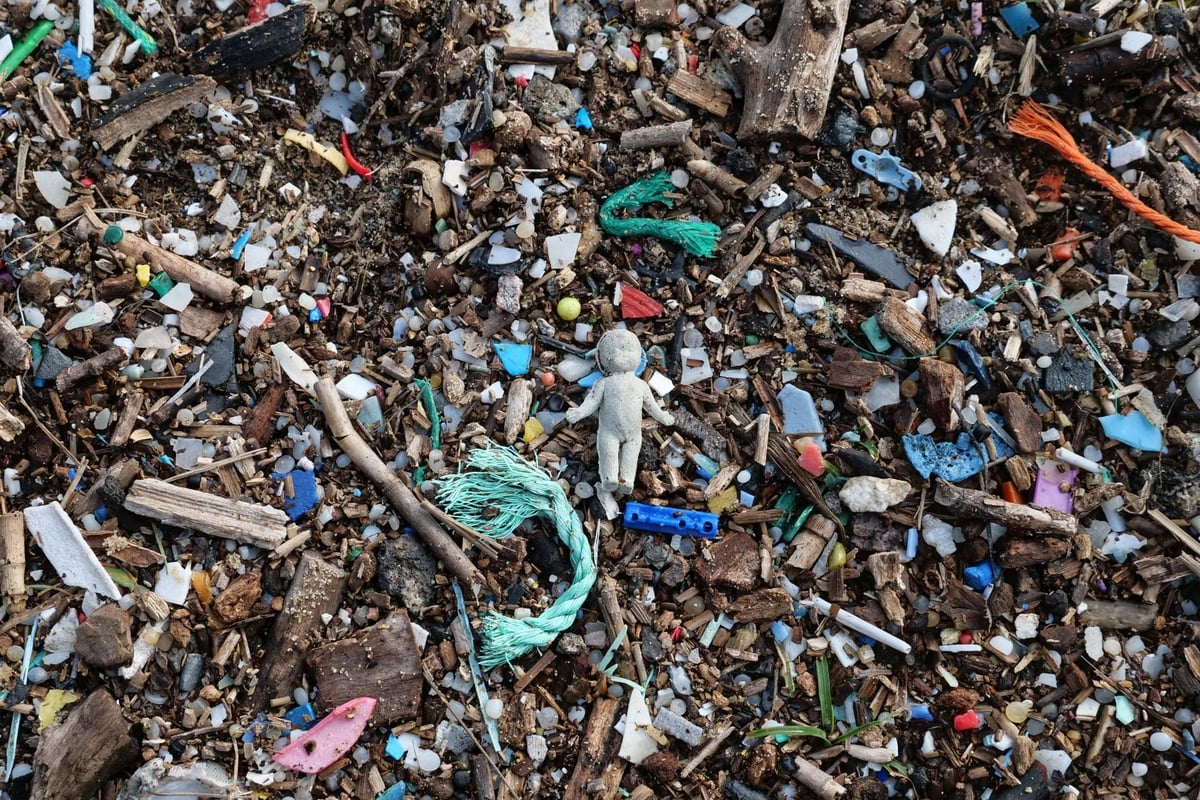Antalya kıyılarındaki mikroplastik kirliliği artıyor