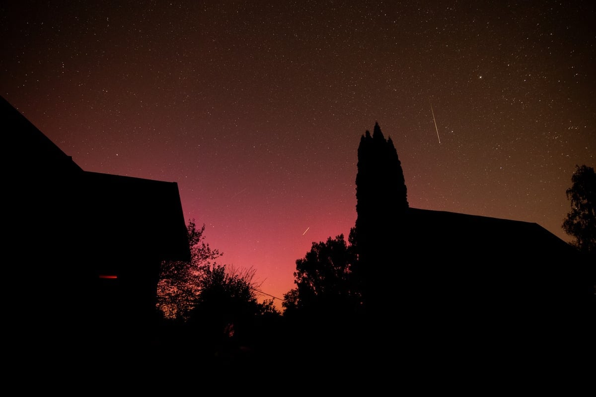 Bursa'da Perseid meteor yağmurunu binlerce kişi izledi