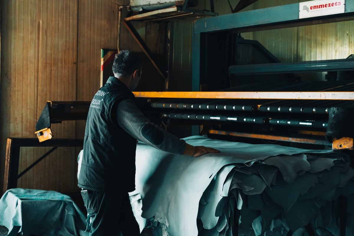 İngiltere'de imalat PMI son 4 ayın en düşük seviyesinde