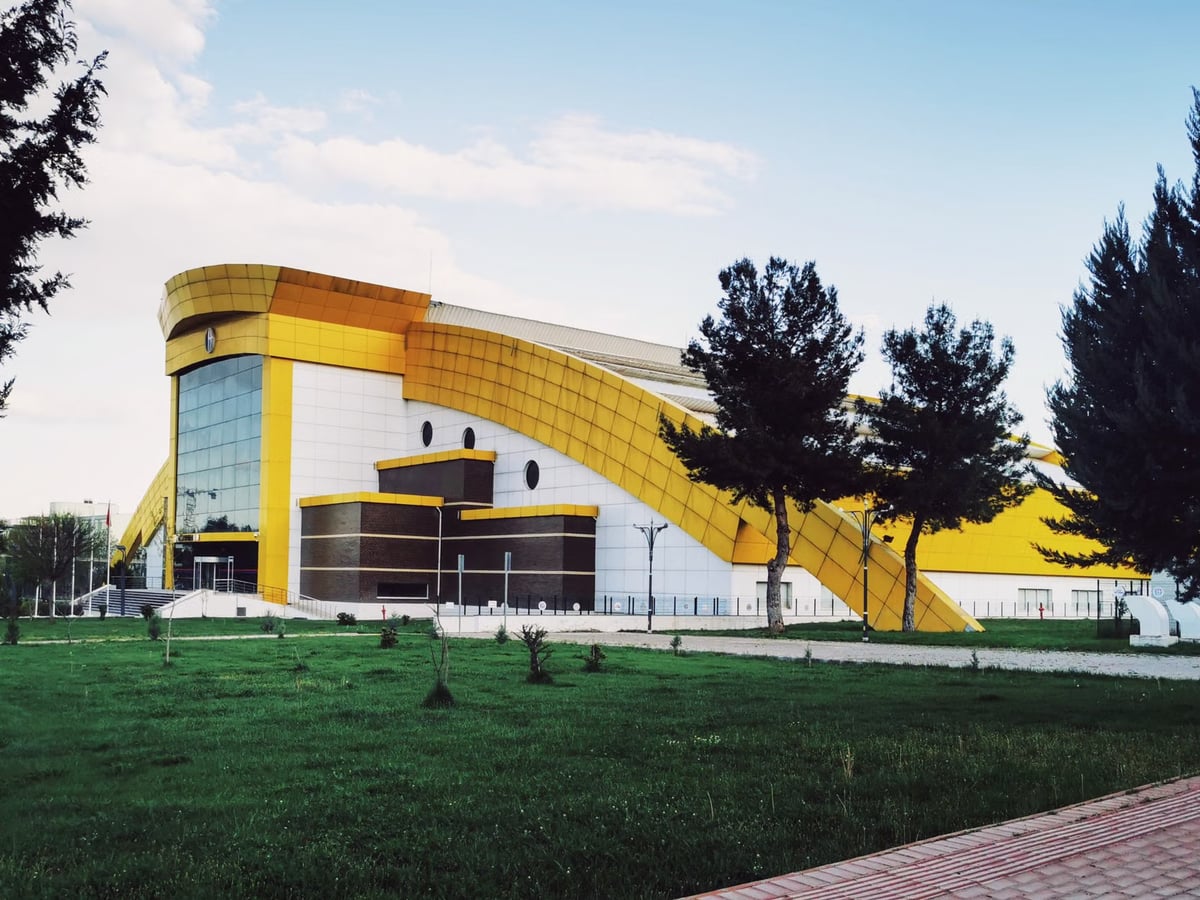 Aydın Adnan Menderes üniversitesi'ndeki enerji projesinde sona yaklaşıldı