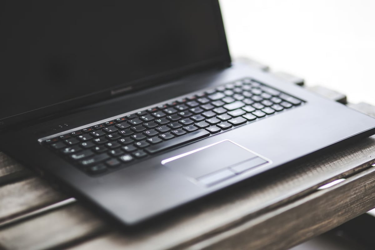 Lenovo'nun ilk Googlebook modellerinin tasarımı sızdırıldı