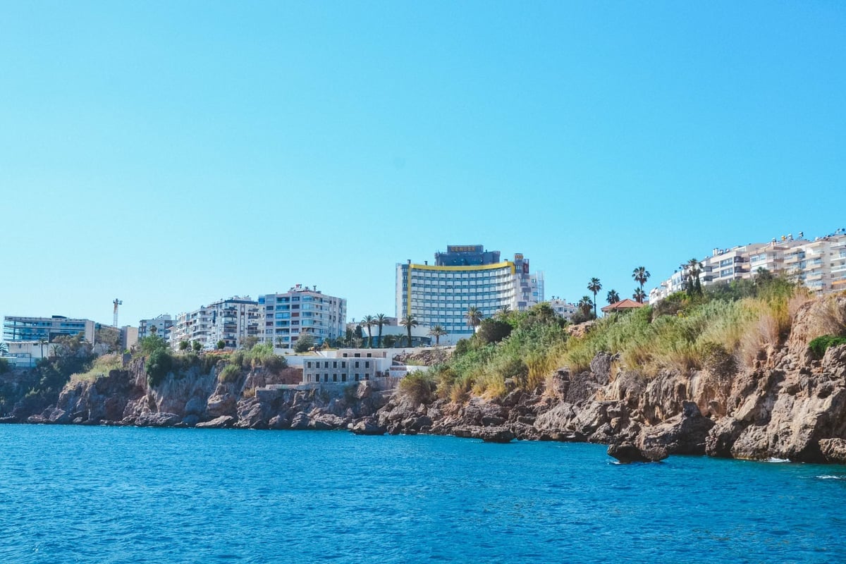 Antalya'da Mavi Akdeniz İnisiyatifi ile kıyılar koruma altında