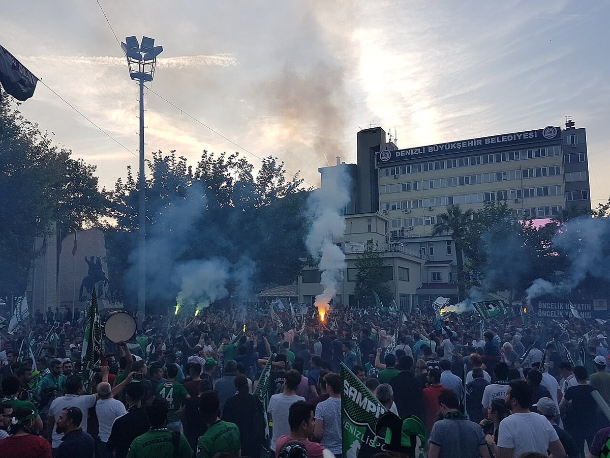 Denizli İdman Yurdu, Tolga Yakut'u transfer etti