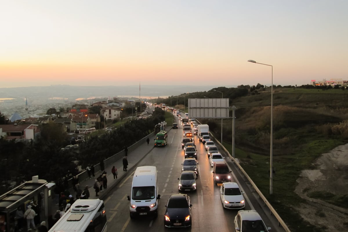 İstanbul'da trafikte kavga eden iki sürücüye 360 bin lira ceza