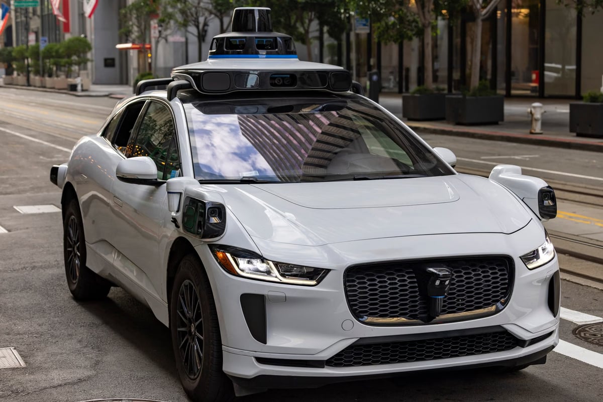 Uber, robotaksi pazarına 10 milyar dolarlık yatırım yapıyor