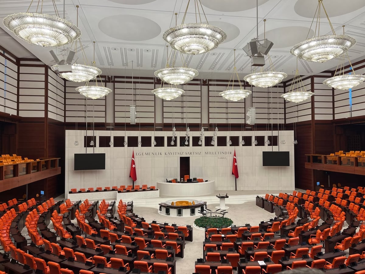 Orhan Çerkez'den AKP'ye geçiş sonrası ilk açıklama
