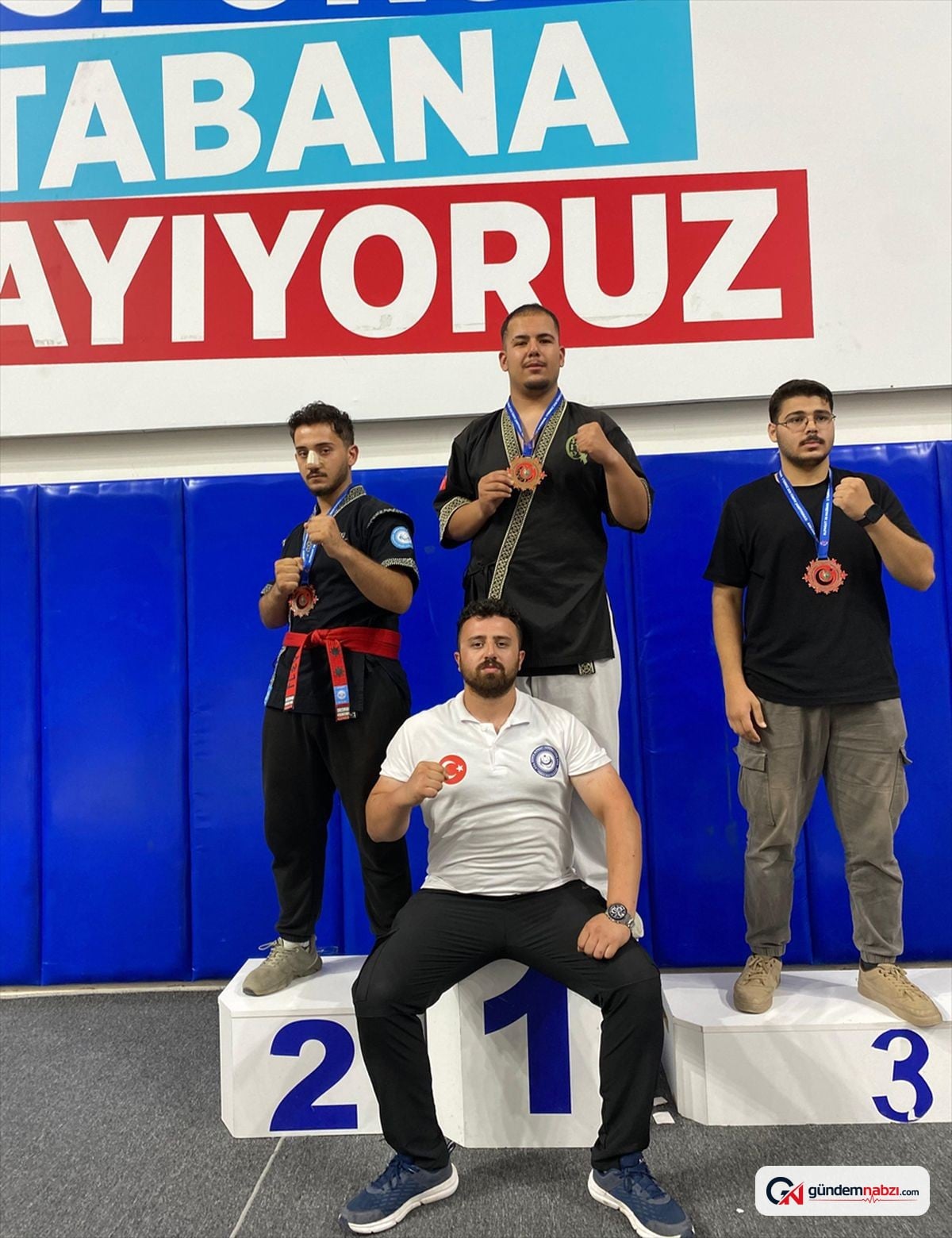 Nallıhanlı sporcular Alpagut Türkiye Şampiyonası'nda 13 derece aldı