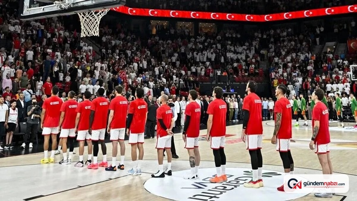 A Milli Erkek Basketbol Takımı dünya sıralamasında 9. sıraya yükseldi