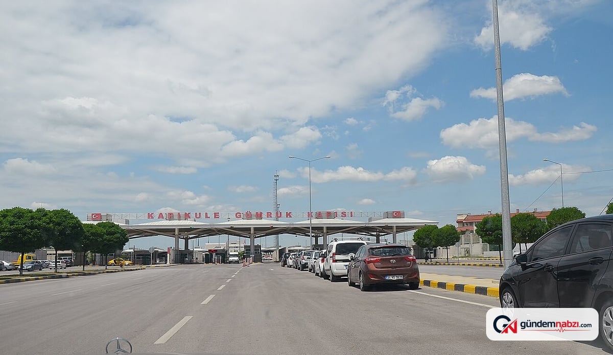 Gurbetçilerin Avrupa'ya dönüş yolculuğu devam ediyor