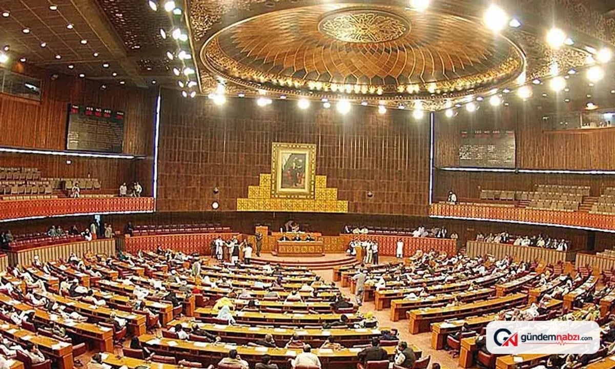 Pakistan'da PIC, NA başkanının kayıt kararını geçersiz saydı