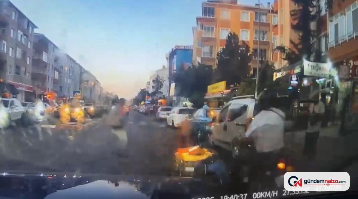 Kırklareli'nde motosiklet tekerlekli sandalyedeki vatandaşa çarptı