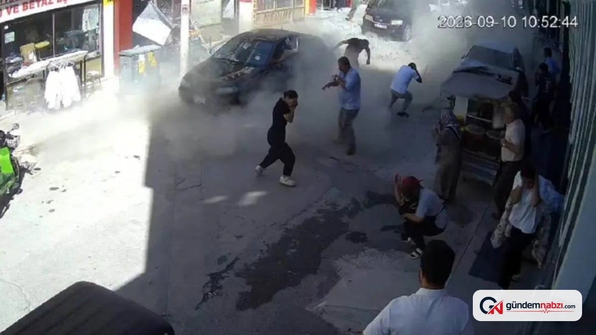 Konya'daki iş yerinde tüp patladı, panik güvenlik kamerasına yansıdı