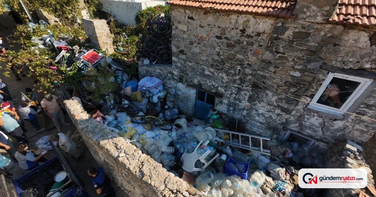 Muğla'da kötü koku yayan evden 5 ton çöp çıkarıldı