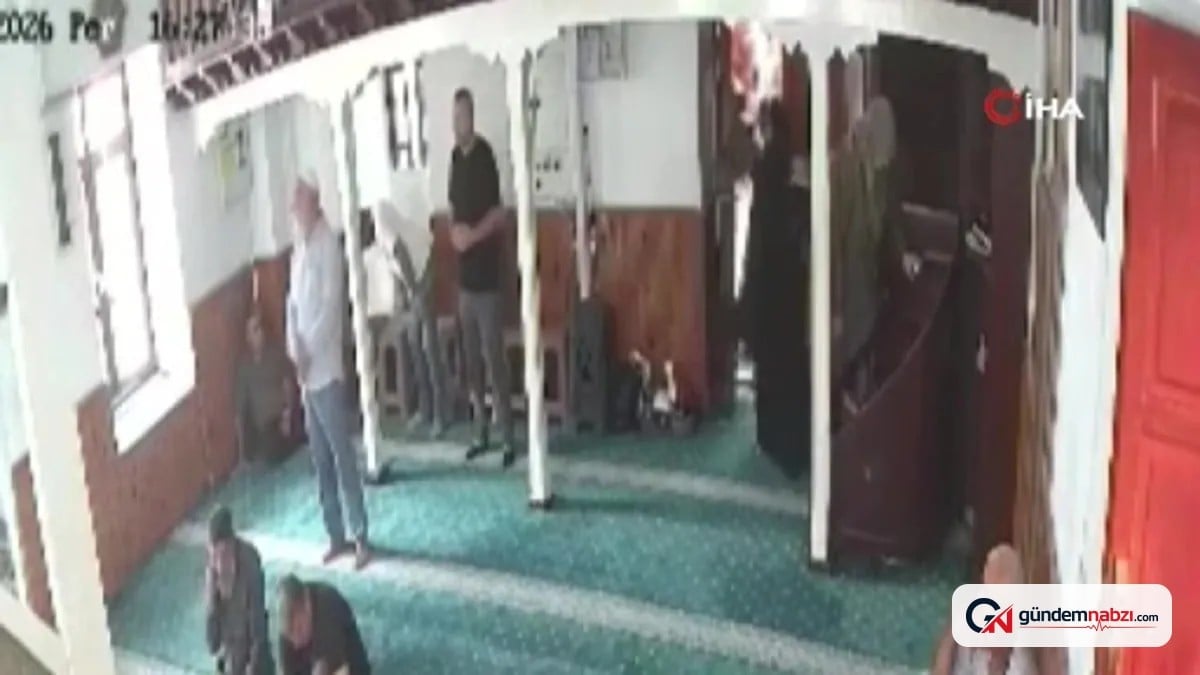 Camiye giden kadının cüzdanı ve altını çalındı