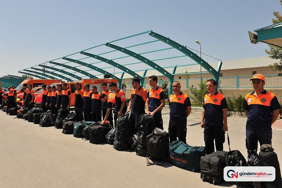 Türkiye genelinde depremler meydana geldi