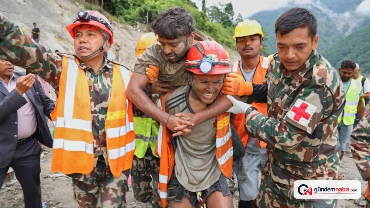 Nepal'de mucize kurtuluş: 9'uncu günde sağ bulundular