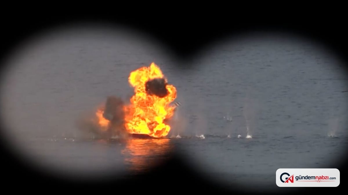 IRGC Deniz Kuvvetleri, Hürmüz Boğazı'ndaki gemilere uyarıda bulundu