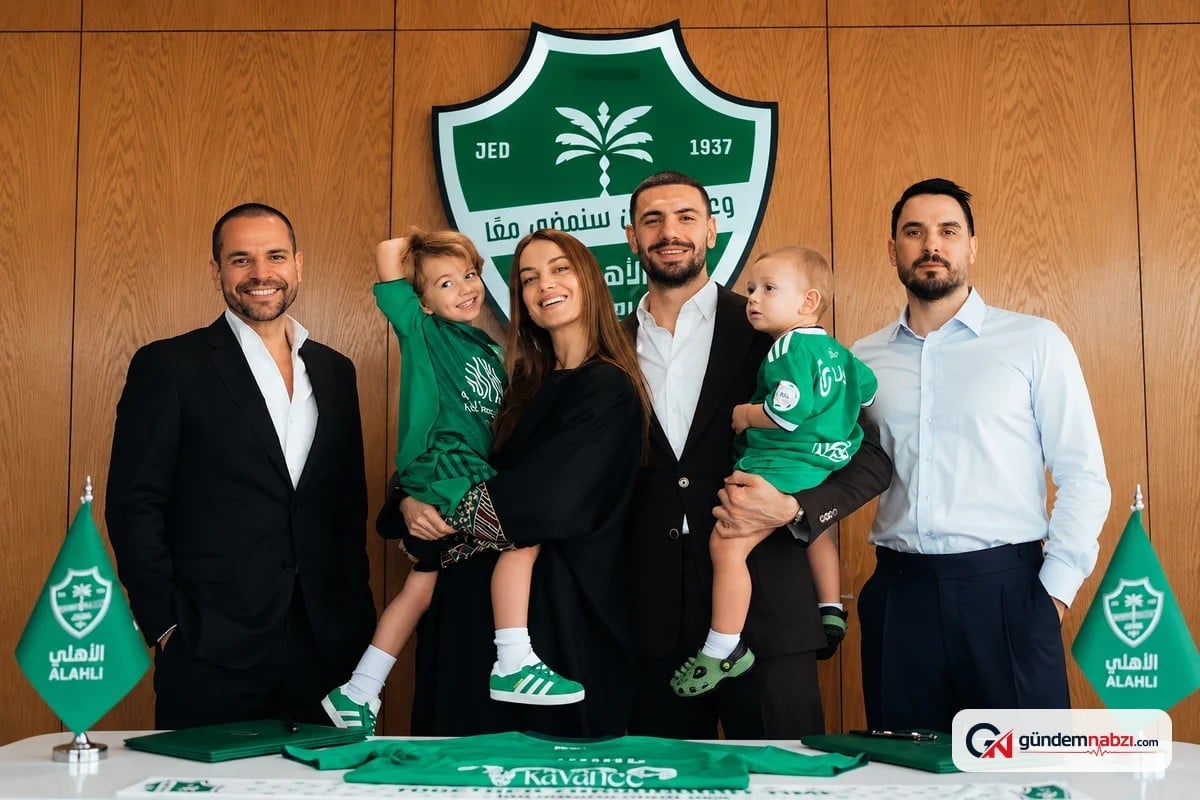 Merih Demiral'ın eşi Instagram profilinde soyadını kaldırdı