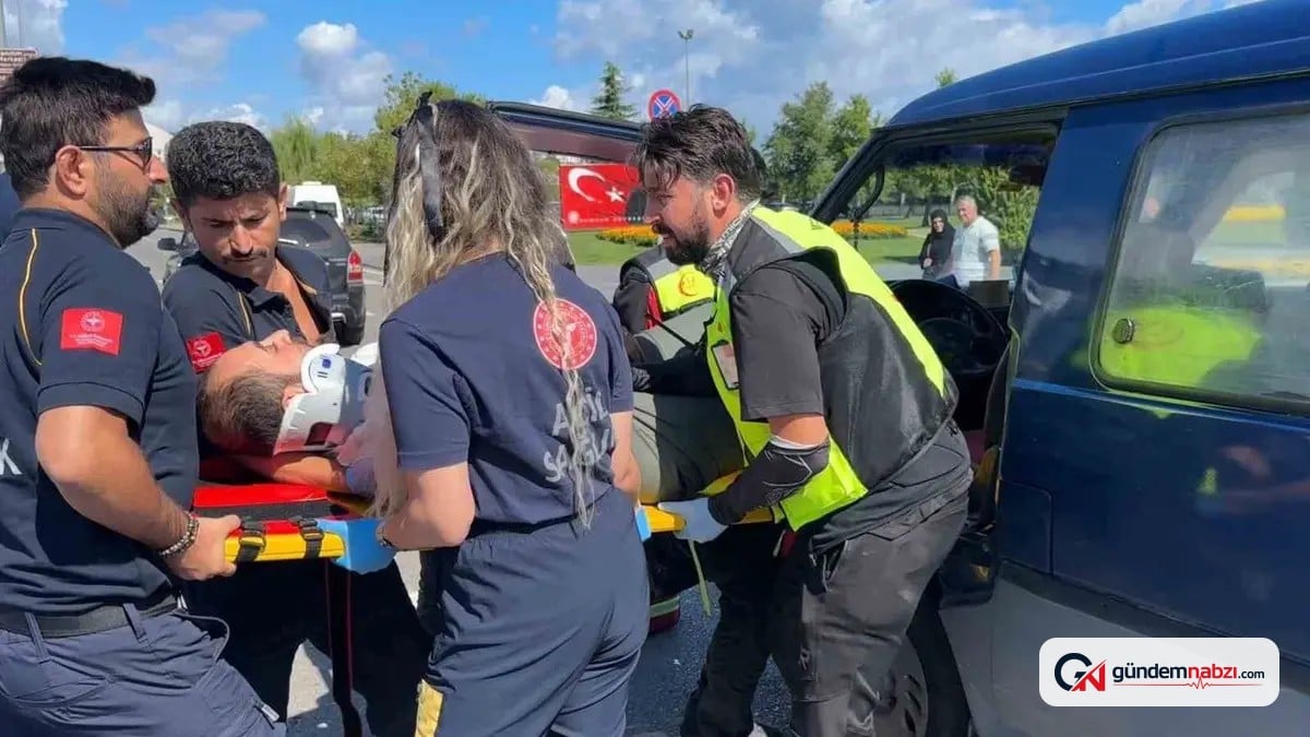 Panelvan minibüs, SUV araca çarptı: 1 yaralı