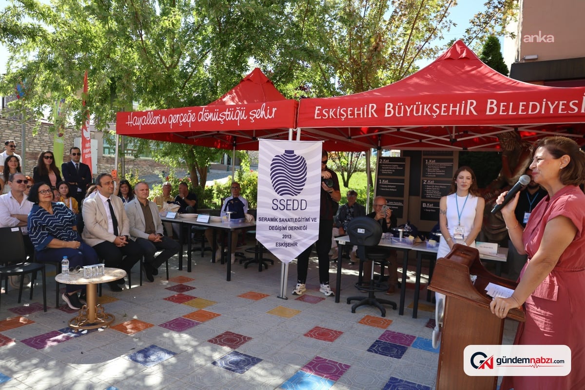 4. Eskişehir Fırçanın Sırdaki İzi Sempozyumu sanatseverlerle buluştu