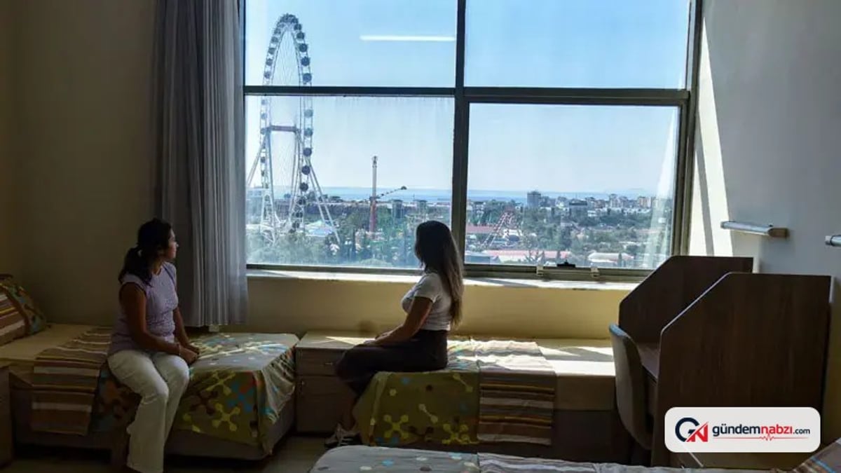 Deniz manzaralı 5 yıldızlı otel konforunda öğrenci yurtları açıldı