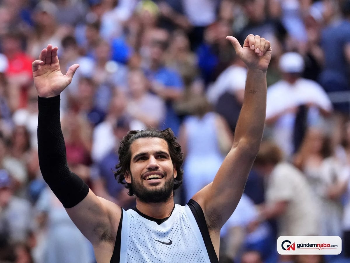 Carlos Alcaraz, Tommy Paul'u yenerek 18. Grand Slam maçını kazandı