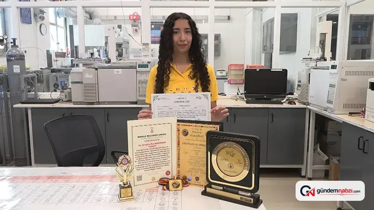 Bengisu Ece Bakırdere Hindistan'da uzay rekoru kırdı