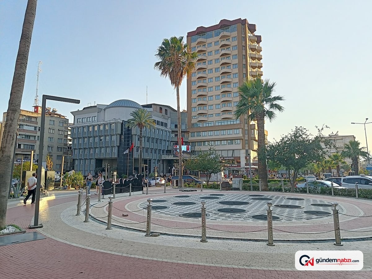 Aydın Nazilli'de zeytinlik yangını söndürüldü